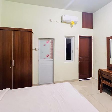 Teratai Residence Mitra Reddoorz Medan Exterior foto